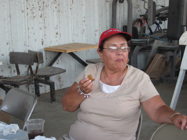 617x456 pixels (97K)